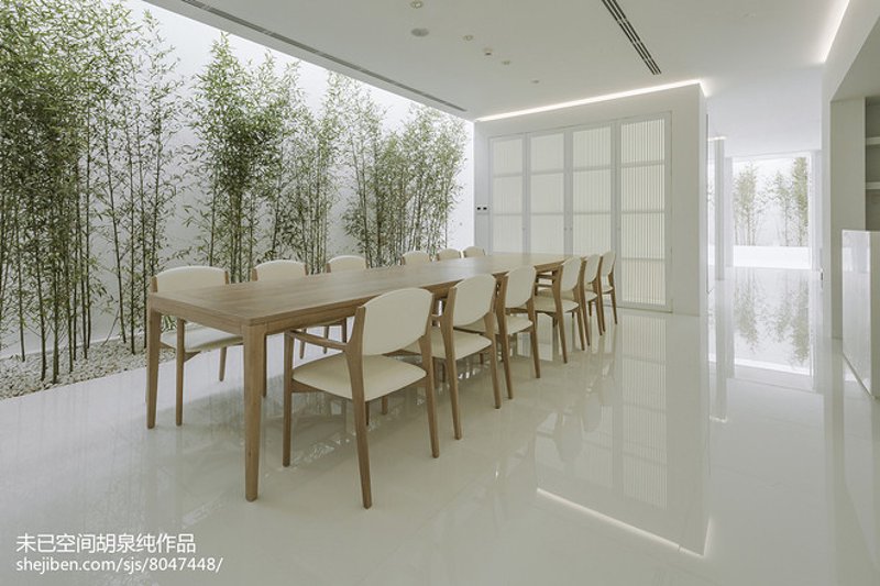 打造理想生活空间：你的室内外装修选购指南